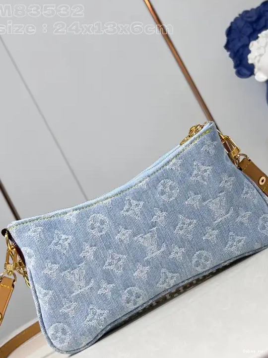 -24.5*13.5*6.5CM pochette double VUITTON LOUIS Liv 0616